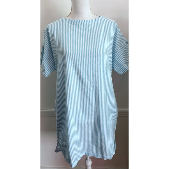 La Relaxed • NWT Blue and White Striped Short Sleeve Dress - Picture 1 of 6